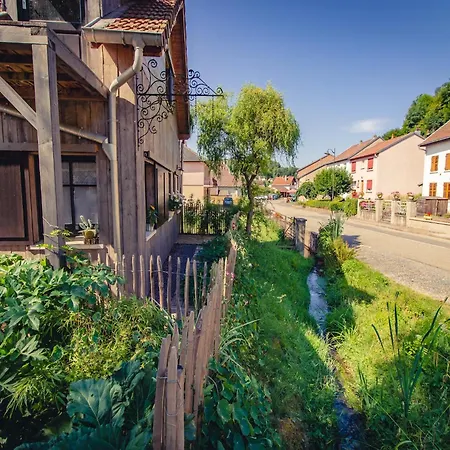 Garden Stay, Cleaning Included 度假居 *