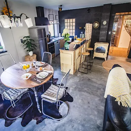 Garden Stay, Cleaning Included